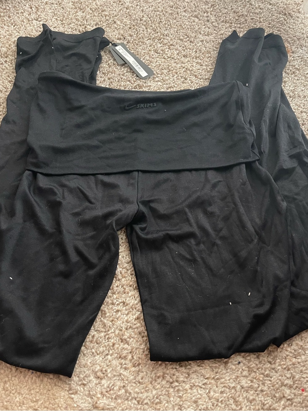Nwt NikeSkims foldover pants